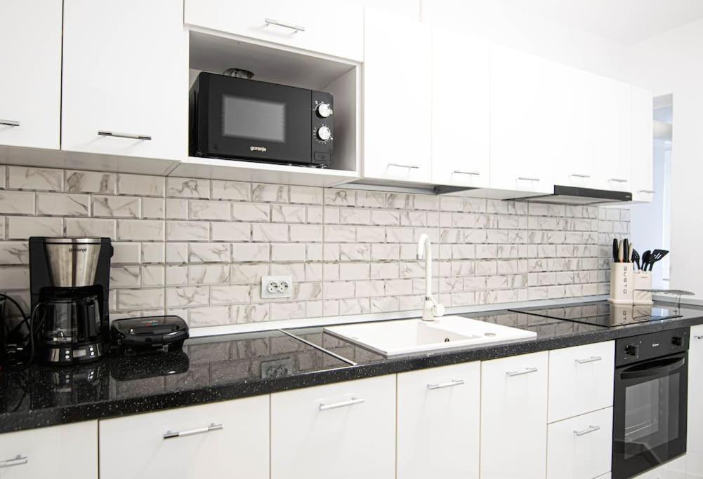 Ultra Central Luxury 3Br 2Bath Apt & Amazing Views Bucarest Exterior foto